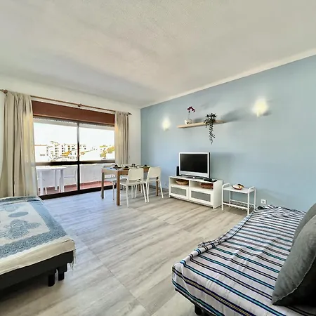 Classic 2 By Homing Apartamento *